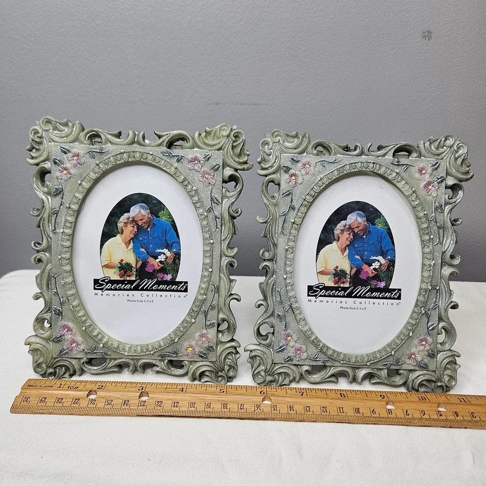 Special‎ Moments Vtg Style Sage Green Floral Ornate Oval Picture Frames Set 2